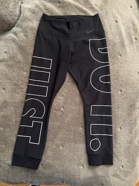 Nike Black Cropped Leggings with White Outline Graphic Wore Once